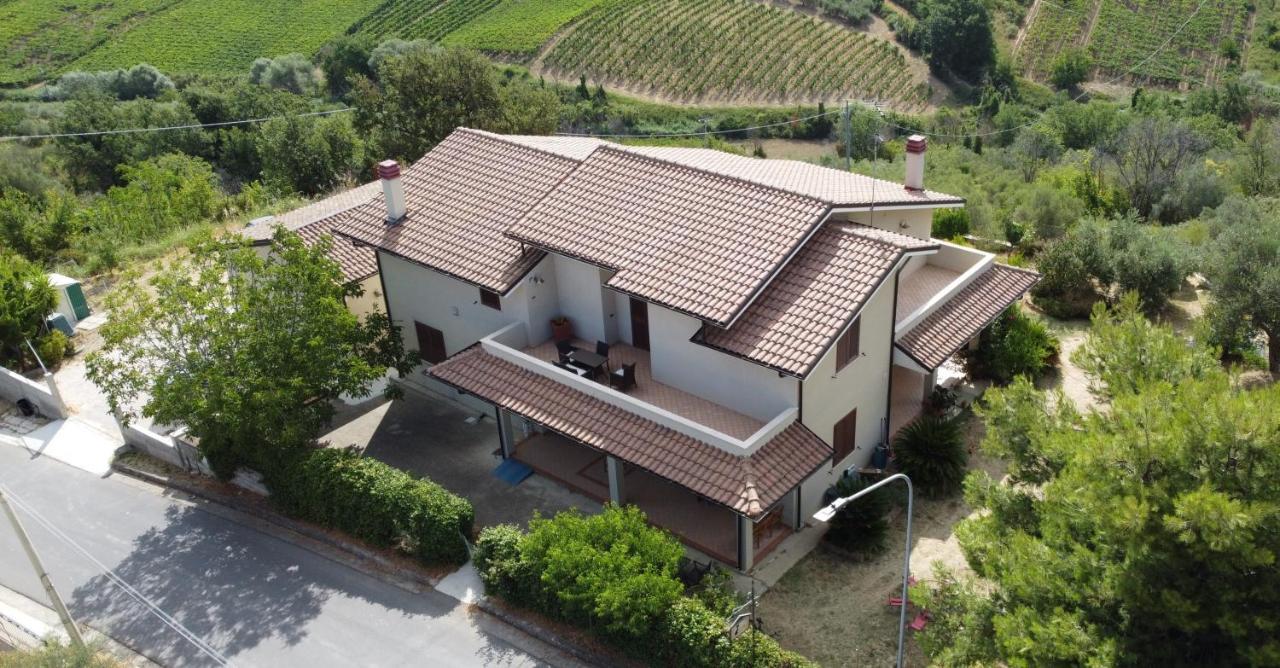La Casa Di Stefania Apartman Pollutri Kültér fotó