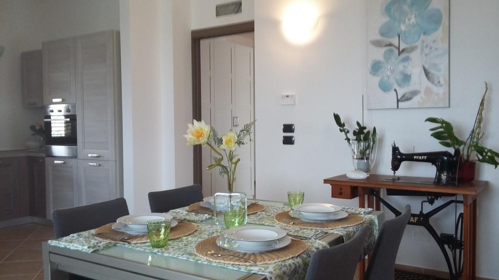 La Casa Di Stefania Apartman Pollutri Kültér fotó